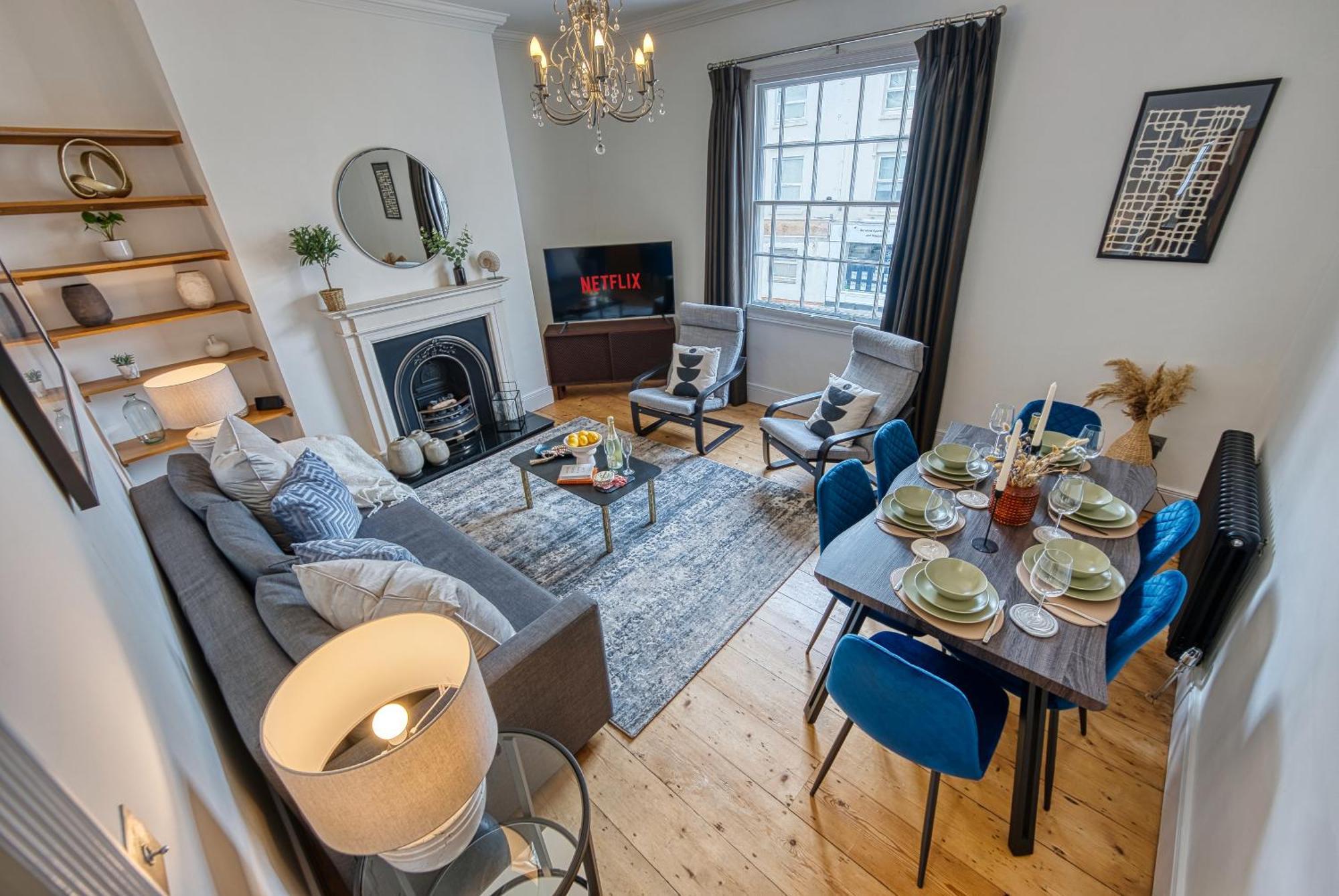 2 Bed Stunning Chic Modern Spacious Apt, Ocean Village, Southampton - Plenty Of Parking - By Blue Puffin Stays Ngoại thất bức ảnh