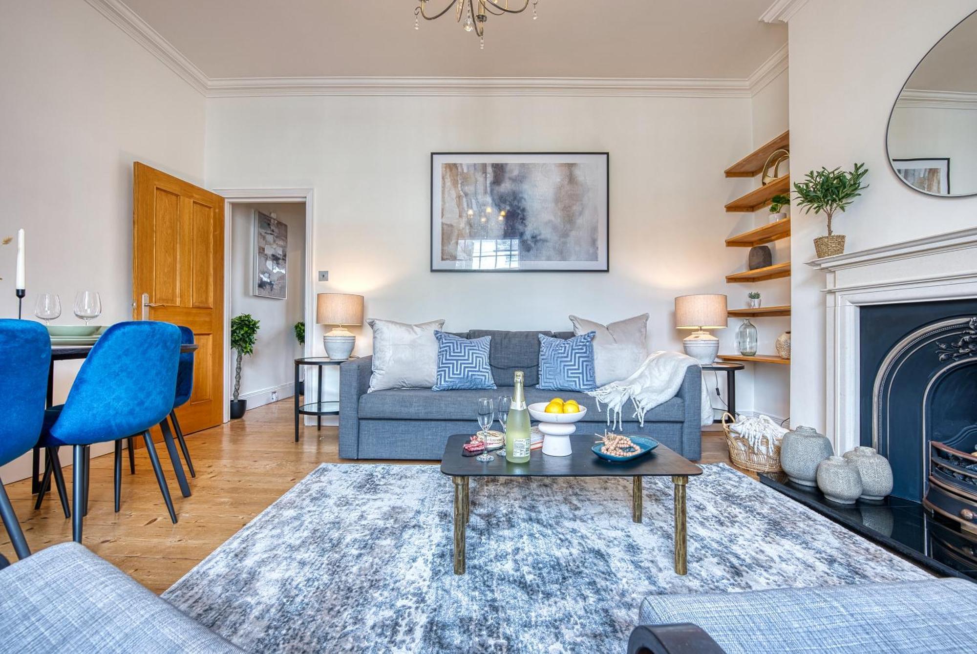 2 Bed Stunning Chic Modern Spacious Apt, Ocean Village, Southampton - Plenty Of Parking - By Blue Puffin Stays Ngoại thất bức ảnh